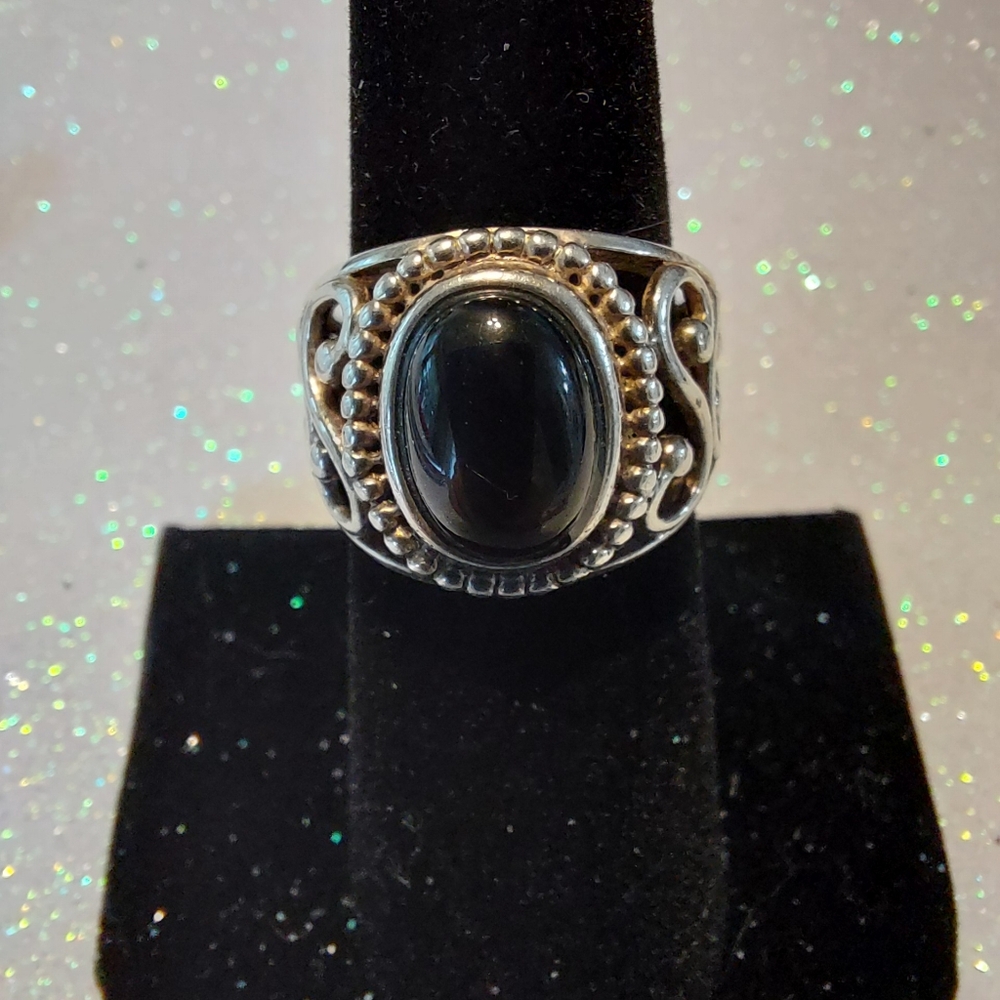 ​Vintage R.J. Graziano 925 Sterling Silver Black Onyx Scrollwork Ring Size 7